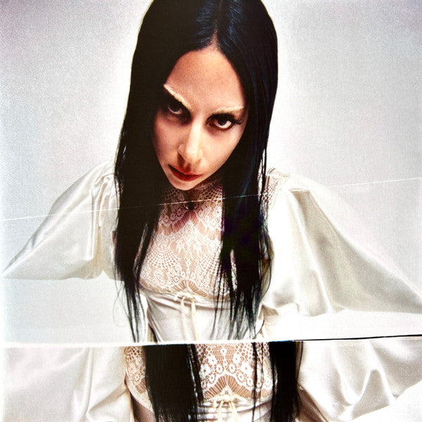 Lady Gaga : Mayhem (LP + LP, S/Sided, Etch + Album, Ltd, Whi)