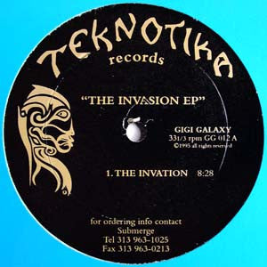 Gigi Galaxy : The Invasion EP (12", EP)