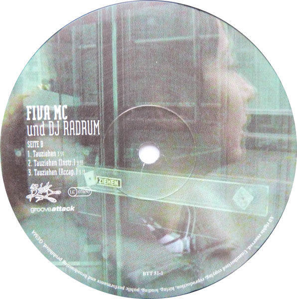 Fiva MC &amp; DJ Radrum : Status Quo (12", Single)