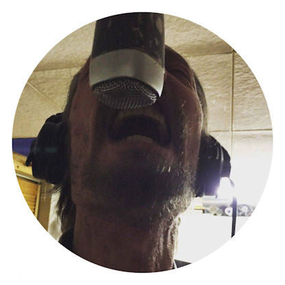Mesak &amp; Irwin Berg / Rasmus Hedlund : Kaukana Väijyy Ystäviä 2017 (7", Single)